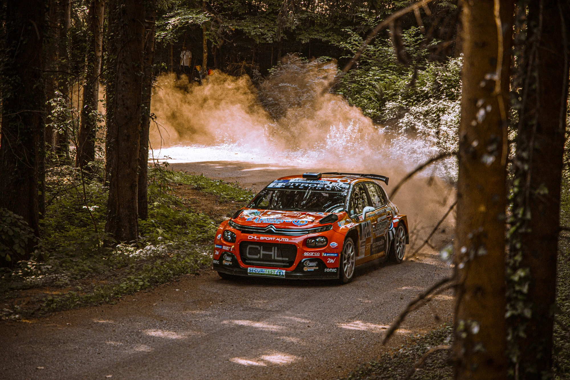 Poussière Cinétique